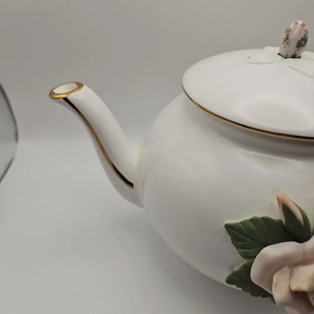 Teleflora Vintage Porcelain Teapot 3D Pink Roses Gold Trim 6.5